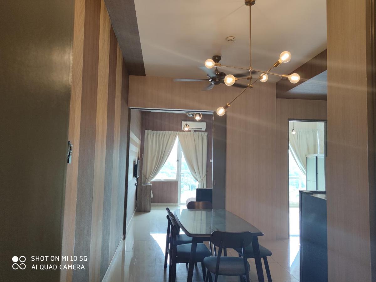 Bangi Gateway Service Apartment Kampong Sungai Ramal Dalam Ngoại thất bức ảnh