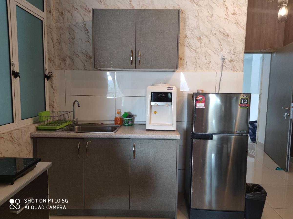 Bangi Gateway Service Apartment Kampong Sungai Ramal Dalam Ngoại thất bức ảnh